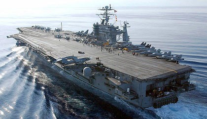 Tàu sân bay USS George Washington của Hạm đội 7 Mỹ từng thăm Việt Nam.